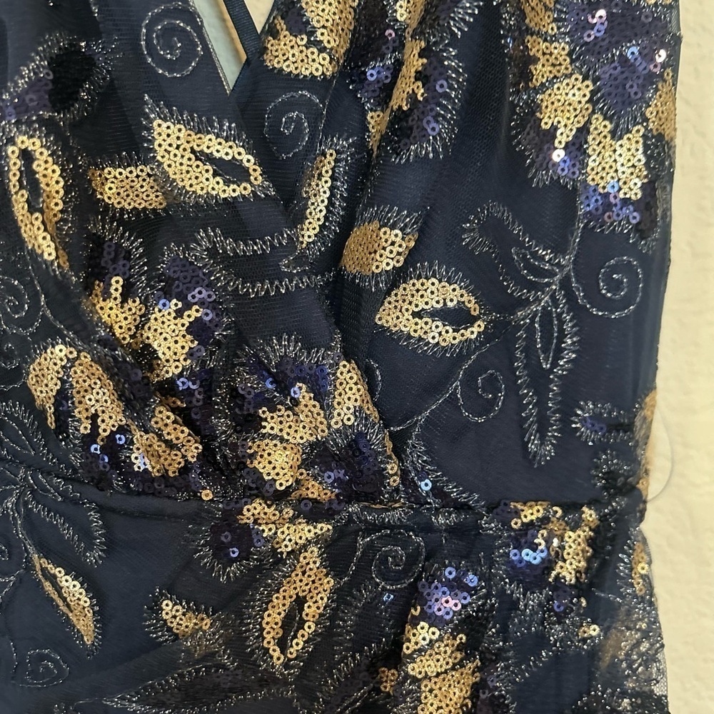 Lulus Small My Best Look Navy and Gold Sequin Surplice Bodycon
Mini Dress - Picture 6 of 12